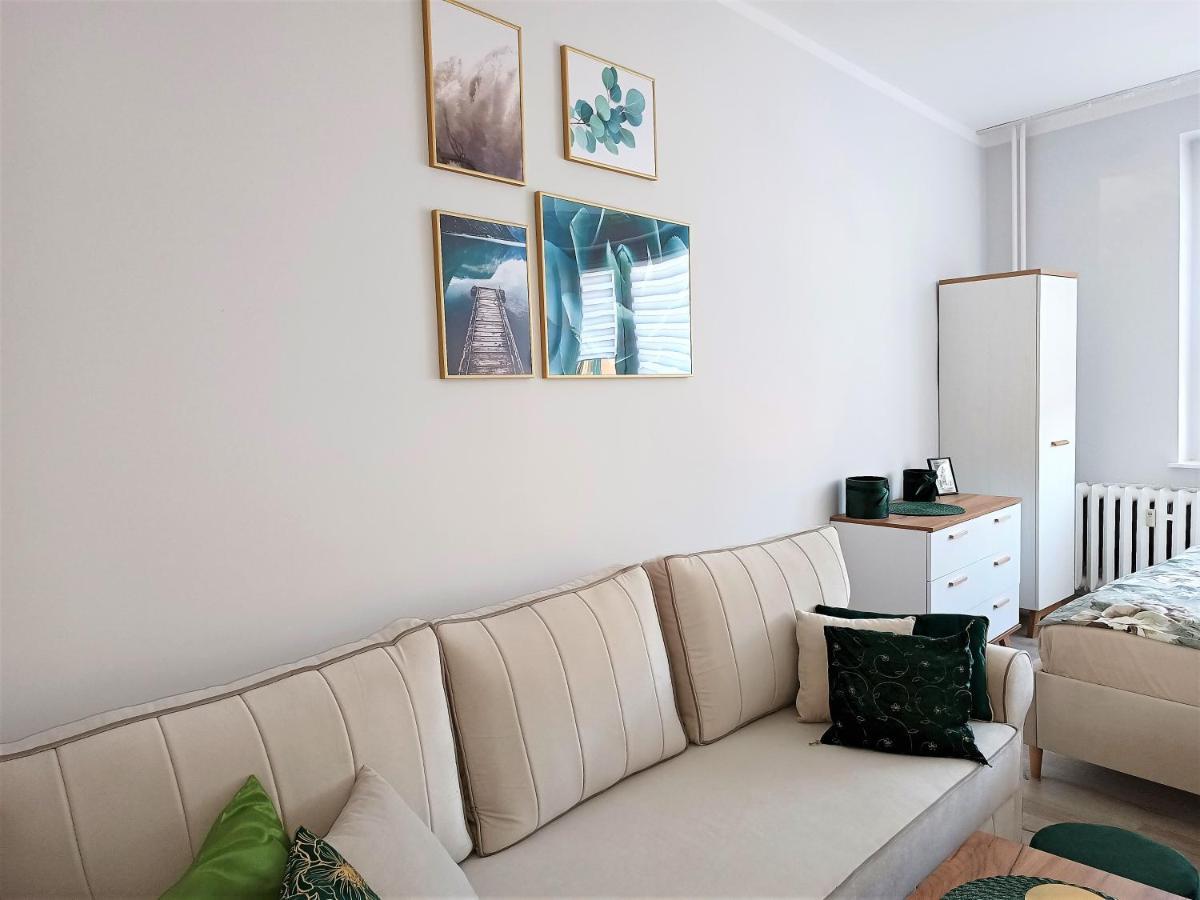 Szmaragdowy Apartament Przy Ulicy Opolskiej Tarnowskie Góry Exteriör bild